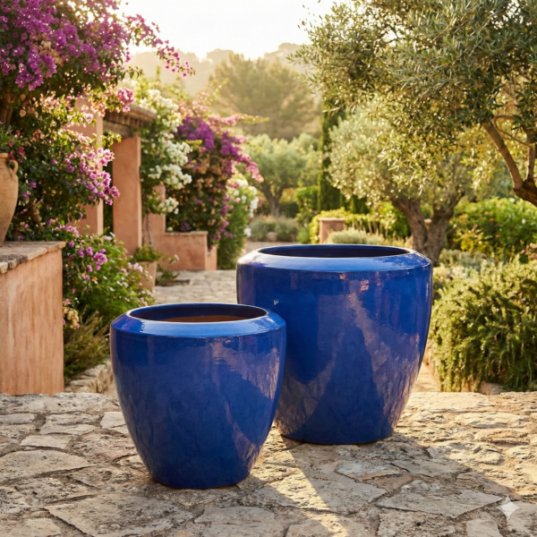 Curvora Planter